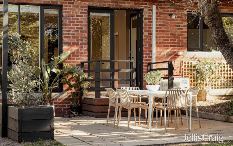 27 Mitchell Street, Northcote