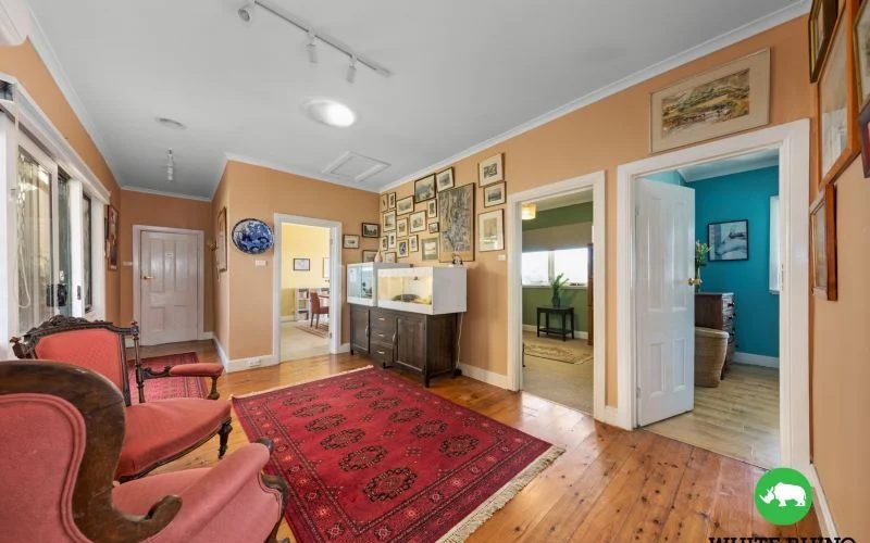 Space and Privacy - Homestead Plus Self-Contained Cottage