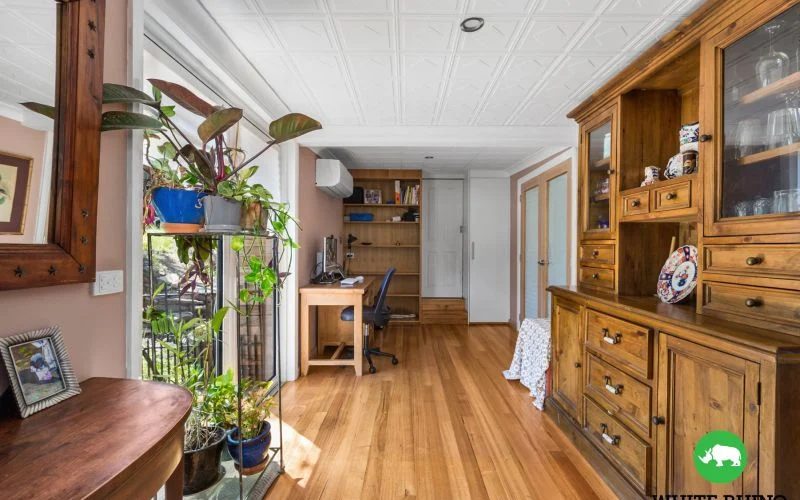 Space and Privacy - Homestead Plus Self-Contained Cottage