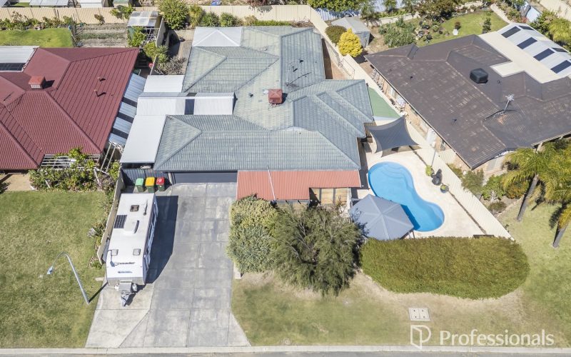 19 Burham Court Marangaroo WA