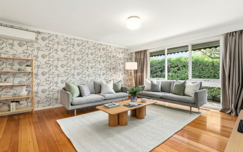 2/52 Stirling Road, Croydon - VIC 3136