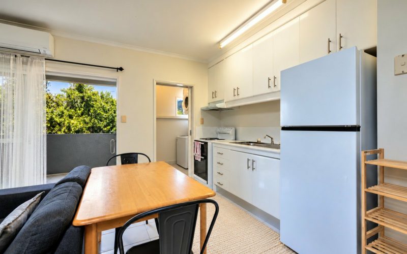 25/1 Chester Court