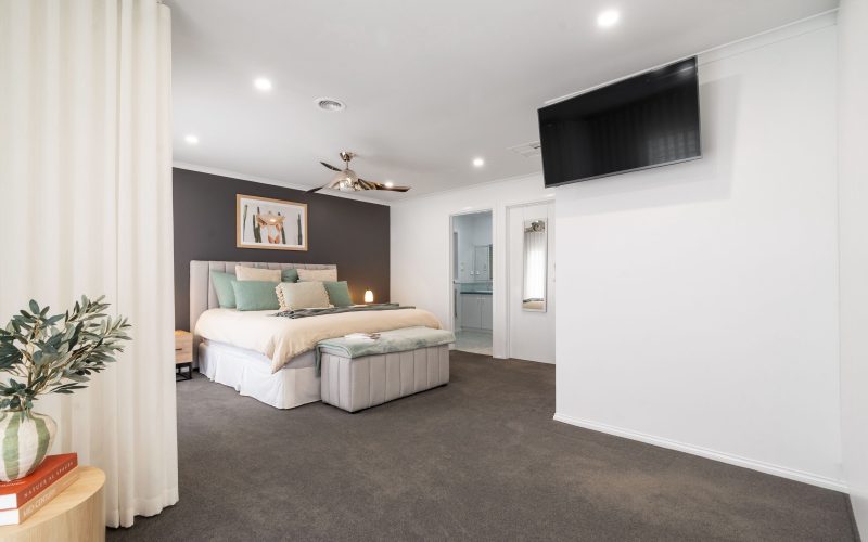 Beautifully Presented Home on a Generous 650m2*
