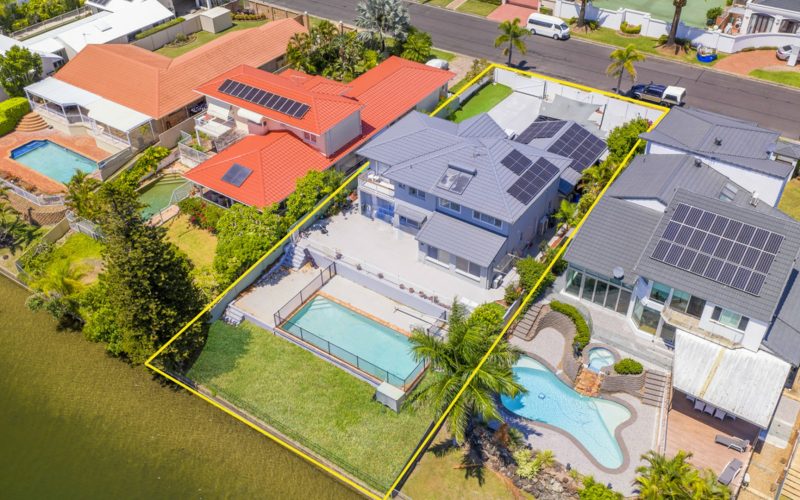 59 Cabana Boulevard, Benowa