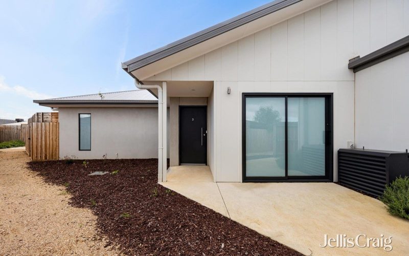 5 Windsor Place, Melton West