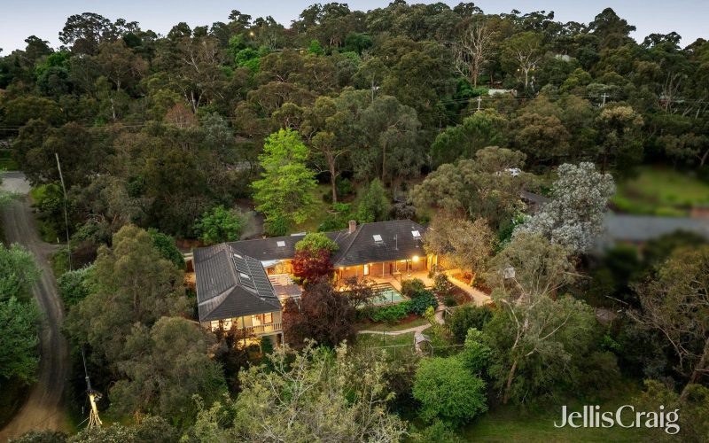 110 Mount Pleasant Road, Eltham