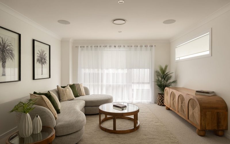 THE MODERN ENTERTAINER IN THE HEART OF YERONGA