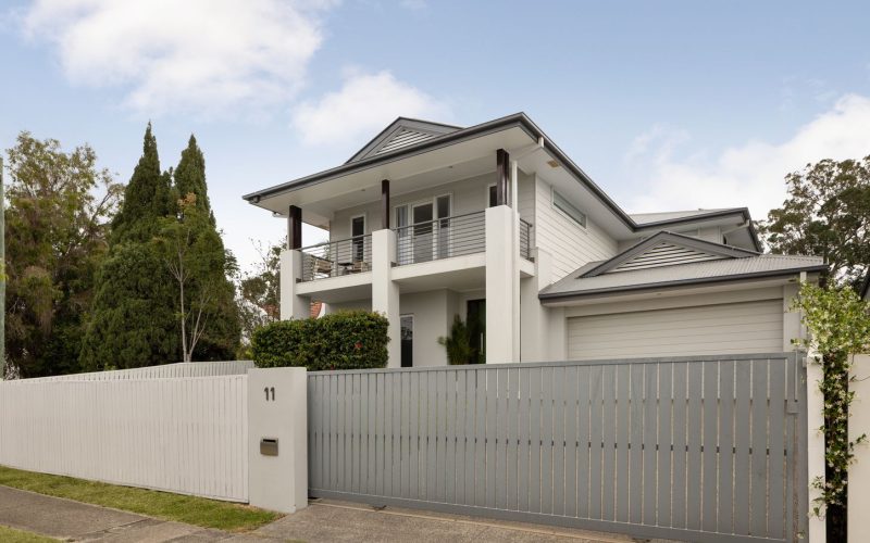 THE MODERN ENTERTAINER IN THE HEART OF YERONGA