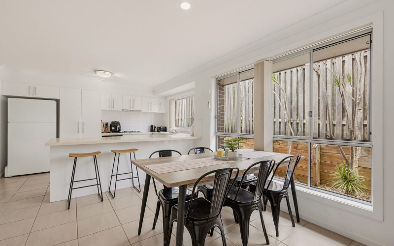 4 Round Oak Close Port Macquarie NSW 2444
