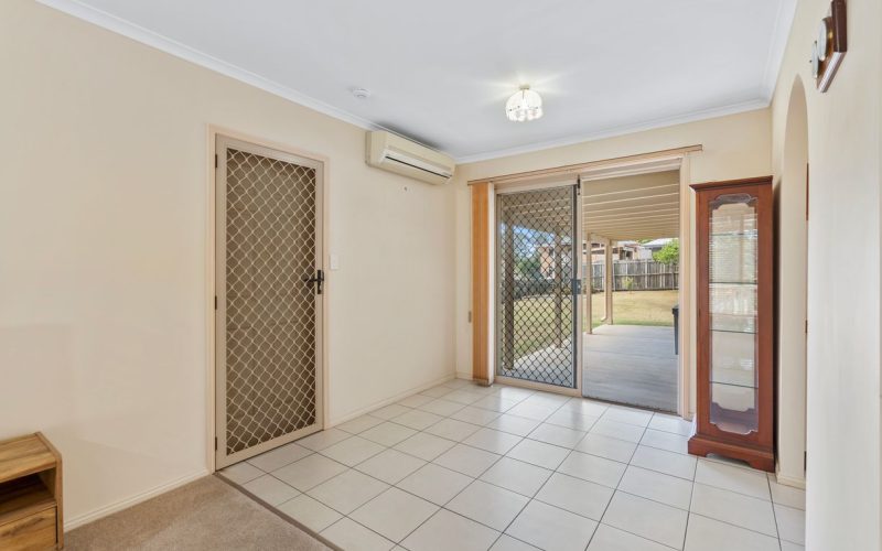 18 Lapidus Street, Birkdale QLD