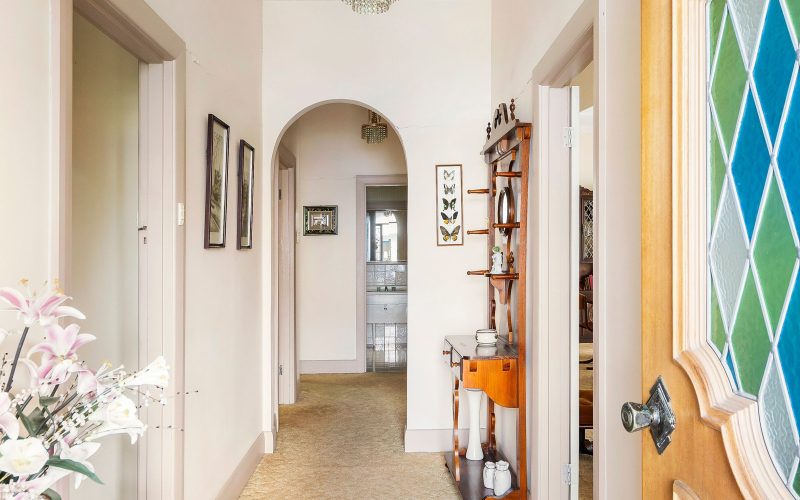 A Family Legacy of 74 Years in the Heart of Coburg, with Outstanding Renovation Potential