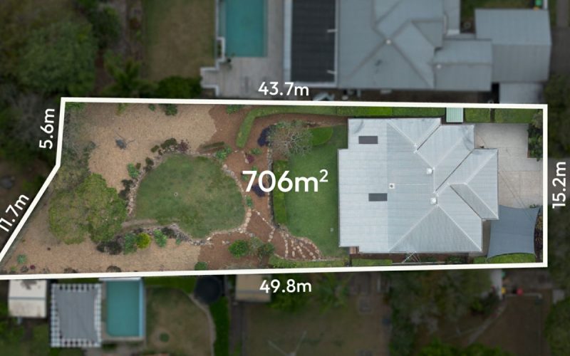 72 Abbotsleigh Street, Holland Park By negotiation QLD 4121
