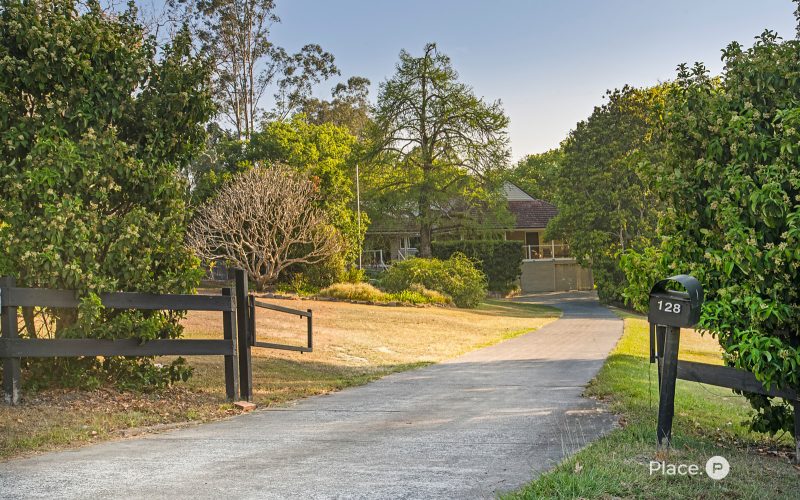 Brookfield's Ultimate Resort-Style Retreat