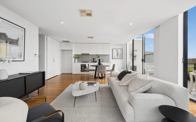 A Distinctive North End Residence with Spectacular Views and Expansive Outdoor Living