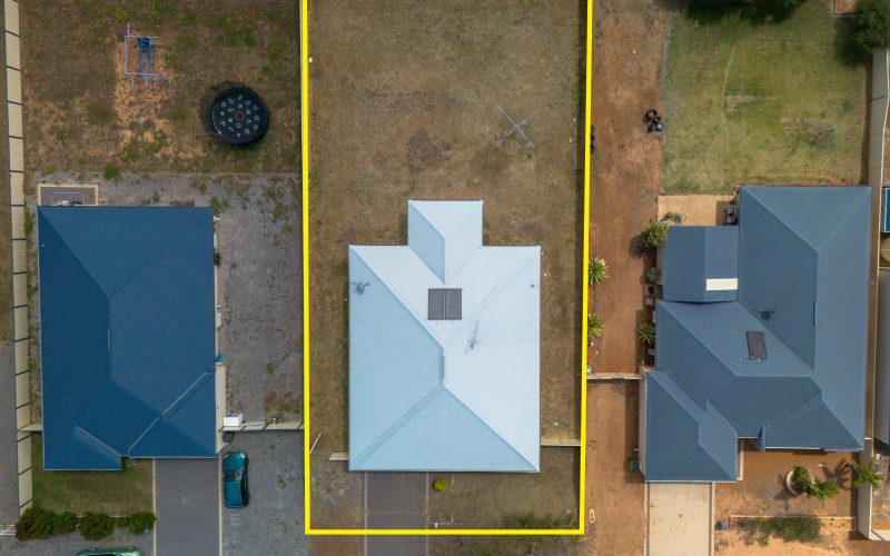 Space, Comfort & Potential on a Generous 800sqm Block!