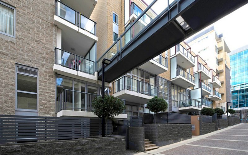 5/2 the Mews