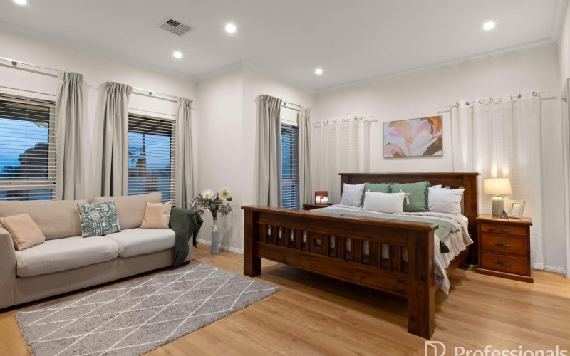 11 Stonewall Circuit Landsdale WA