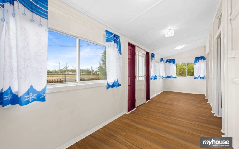 147 Bridge Street, Oakey