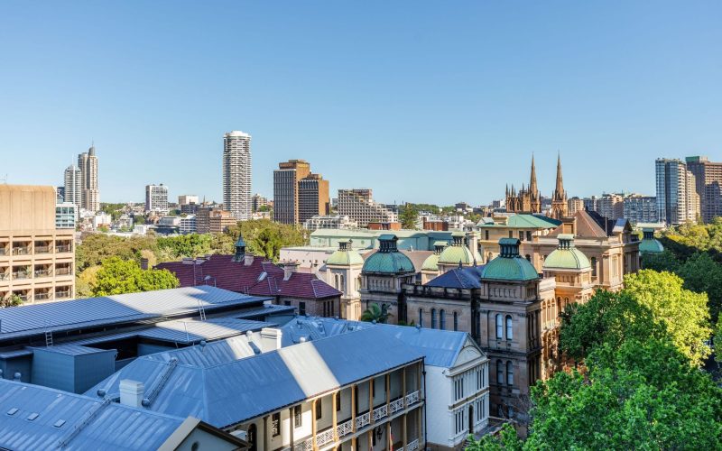 Distinguished City Living with Iconic Sydney Views