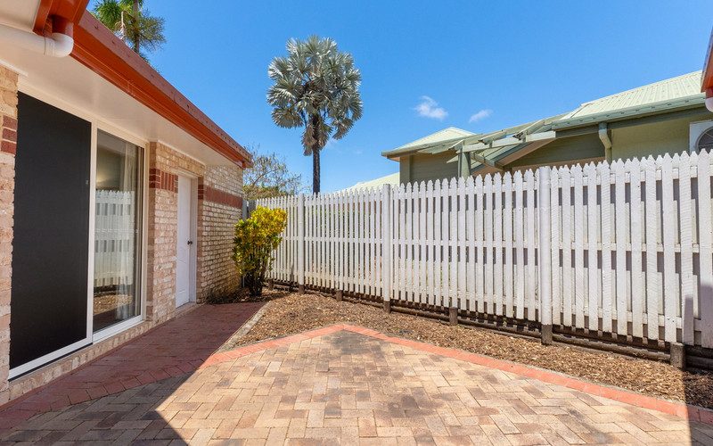 5 Melia Close, Mount Sheridan QLD 4868