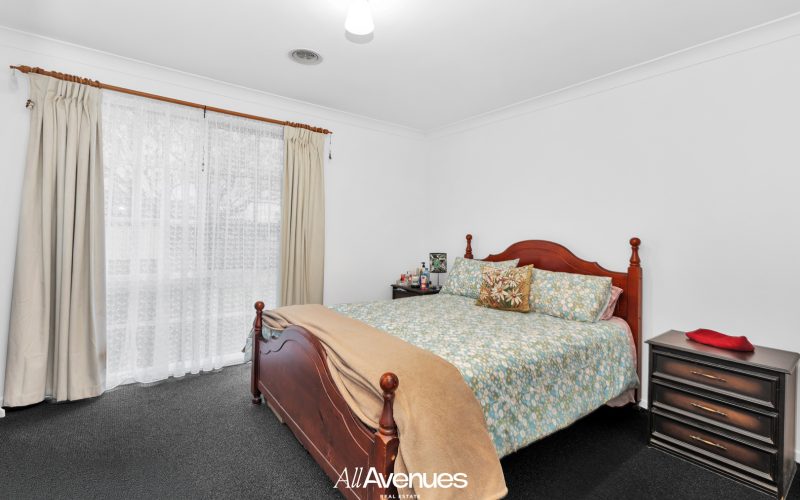1 Oates Court,