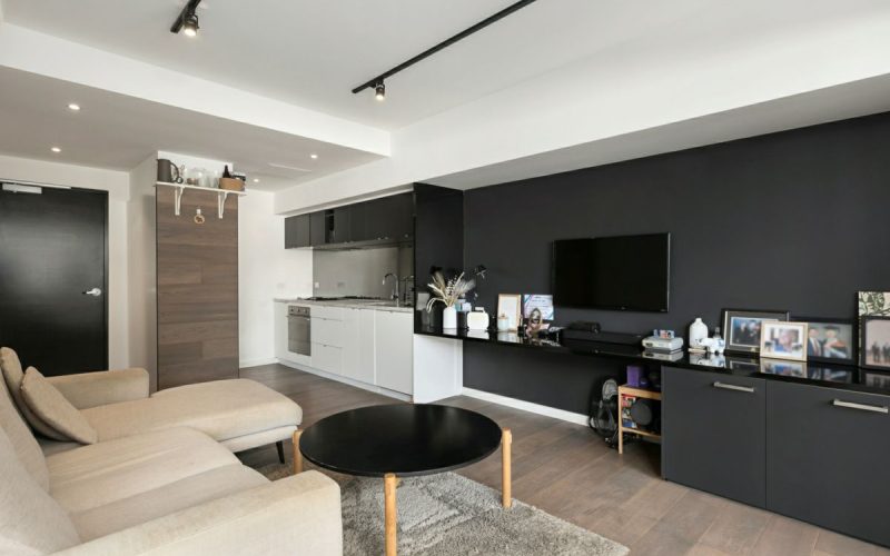 102/138 Ormond Road, Elwood Private sale: - VIC 3184