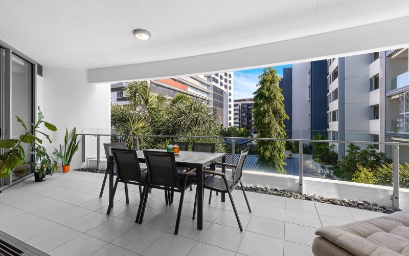 Riverside Luxury – An Exceptional Lifestyle at Waters Edge