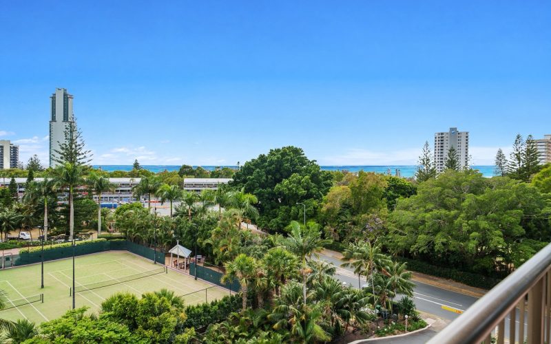 37/5 Admiralty Drive