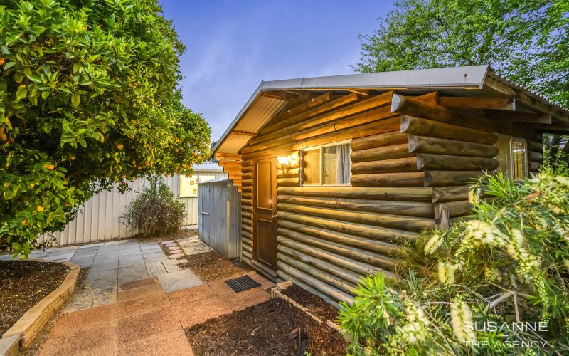 6 Booligal Street, Lesmurdie