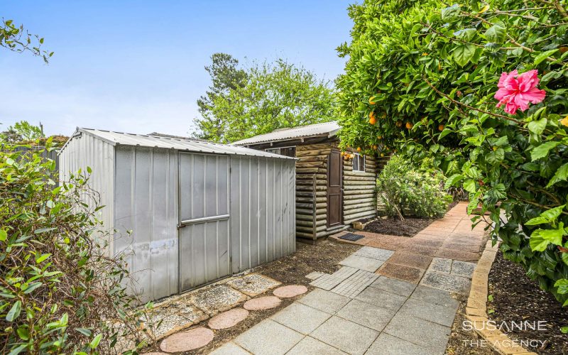 6 Booligal Street, Lesmurdie