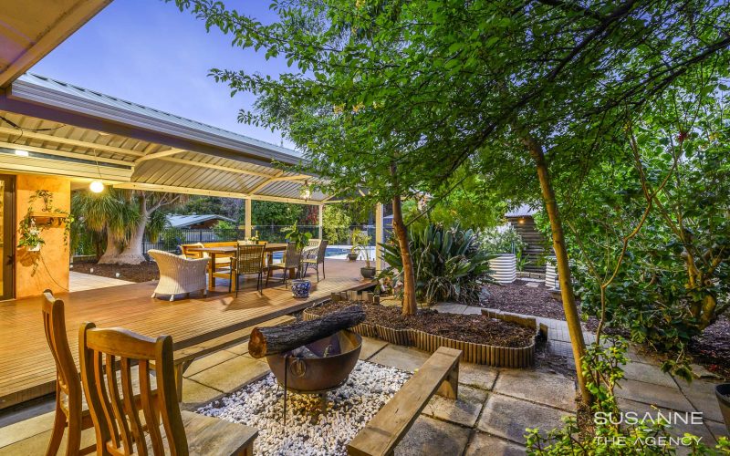 6 Booligal Street, Lesmurdie