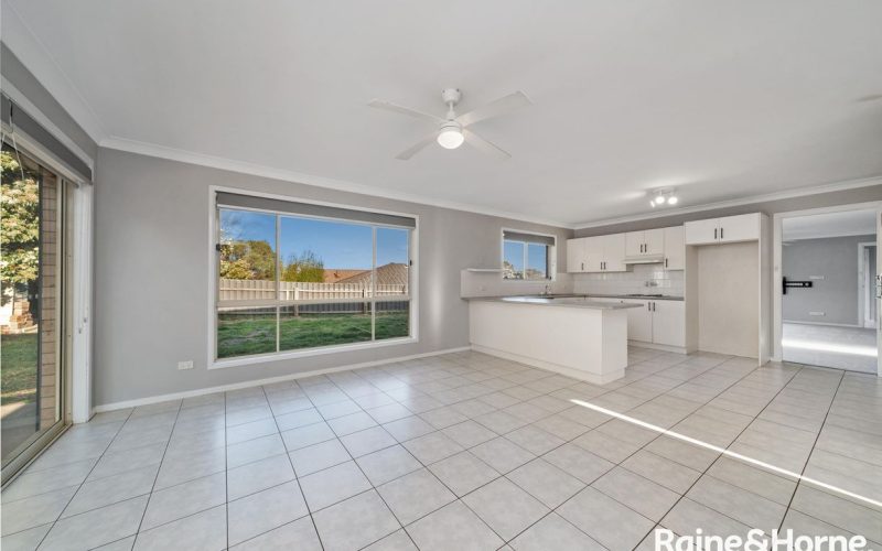 26 Endeavour Avenue, Goulburn NSW