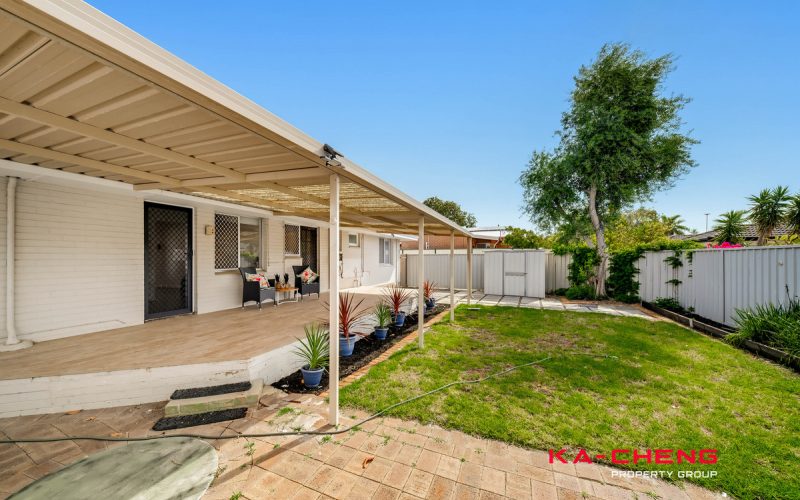 Easy-Care Living in a Convenient Morley Location