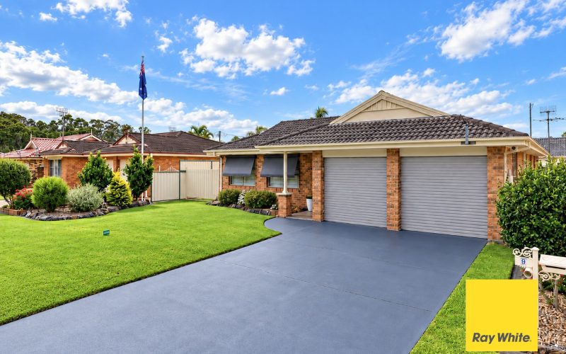 Stylish Single-Level Living & Effortless Entertaining in North Pearl Estate