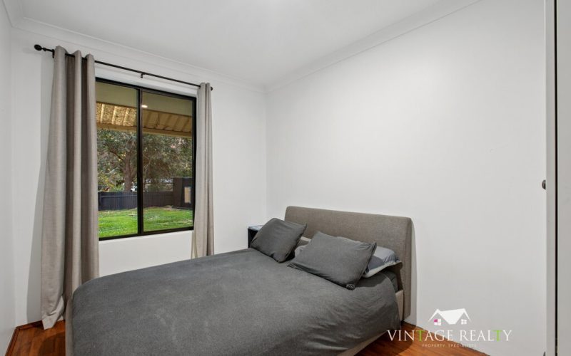 UNDER OFFER with ALYSSA HAYDEN
