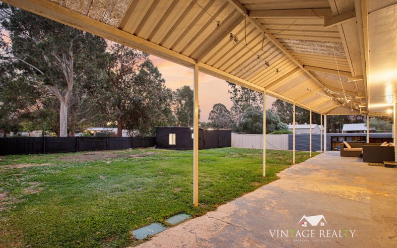 UNDER OFFER with ALYSSA HAYDEN