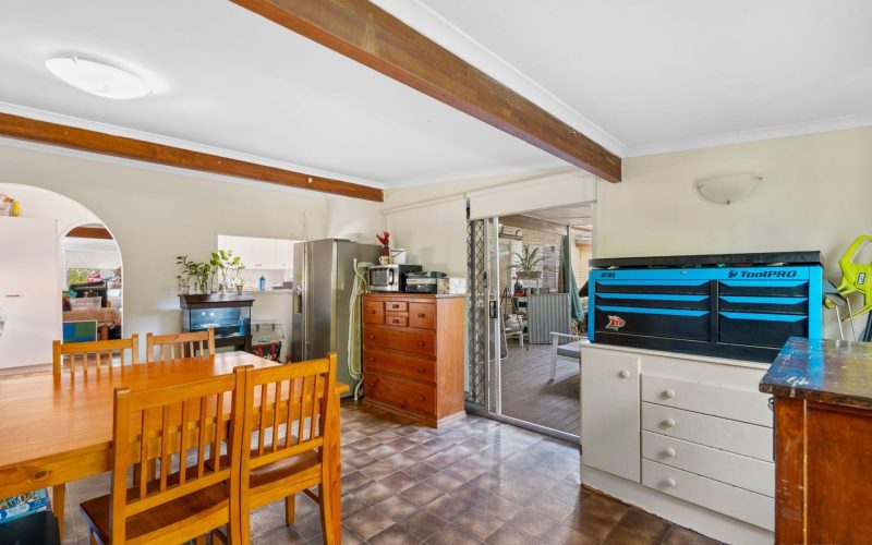 17 Welbeck Street LOGAN CENTRAL QLD