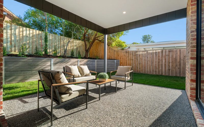 1&2/1 Cobain  Court, Ringwood