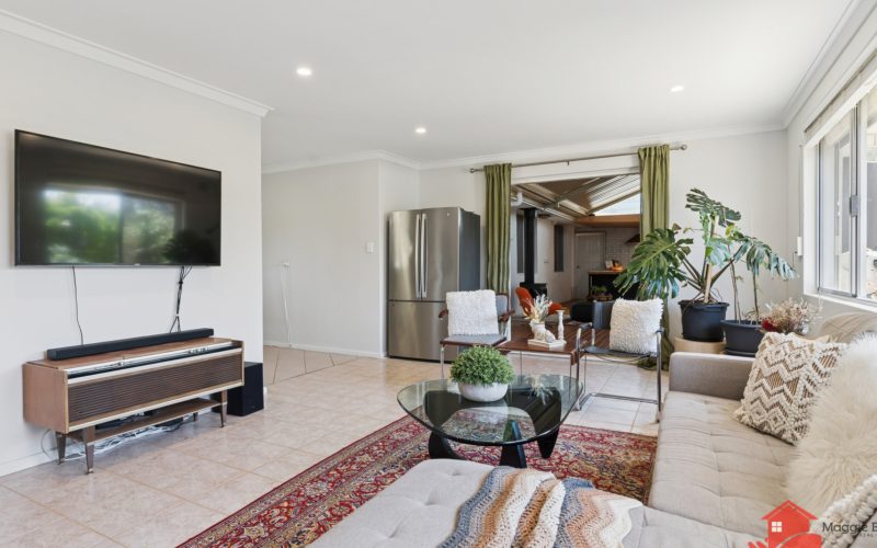 50 Crandon Street, Gosnells WA 6110
