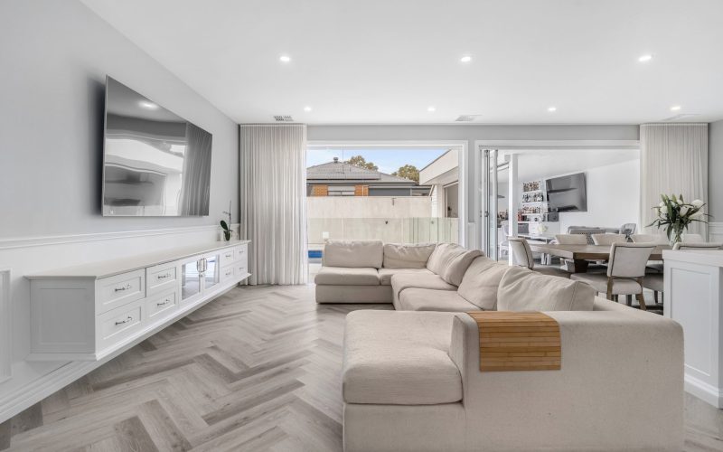 12 Asteria Crescent, Cranbourne West