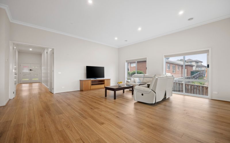 Spacious Family Living with Spectacular Hillside Views Across Sunbury