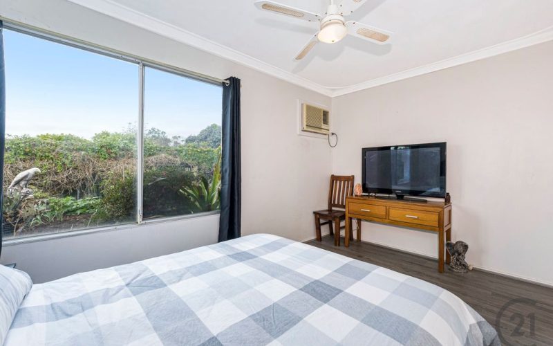 Space, Character & Endless Potential on a Generous 697m2 Block