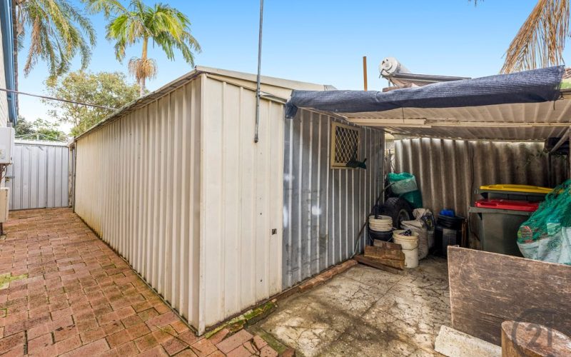 Space, Character & Endless Potential on a Generous 697m2 Block