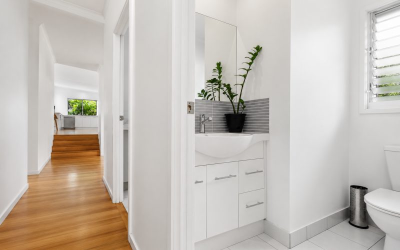 Coastal Family Living with Space, Style & Flexibility