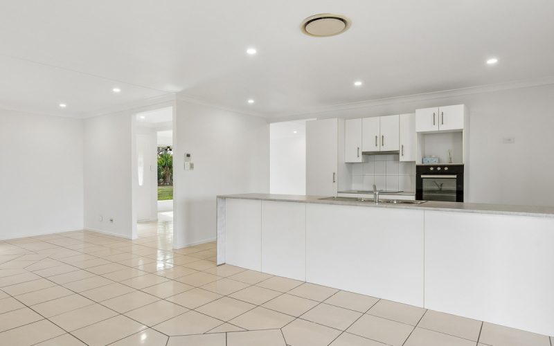 25 Hein Court, Regency Downs QLD 4341