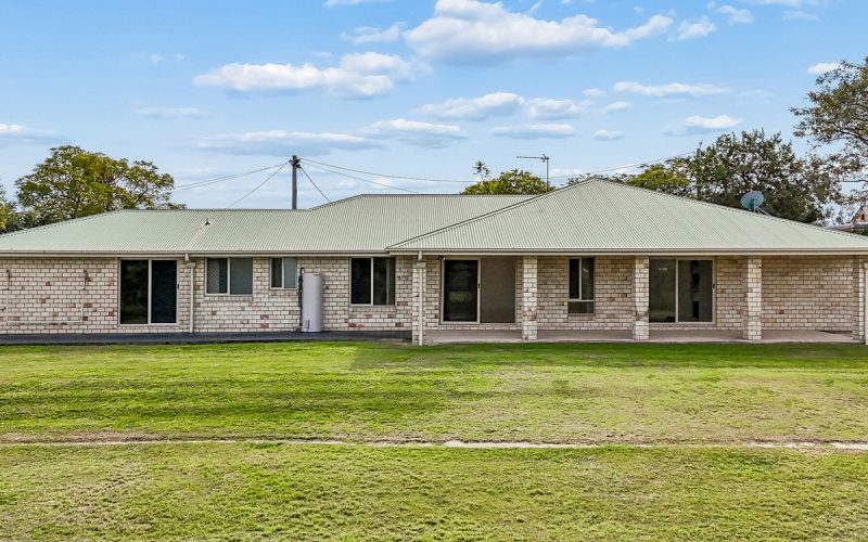 25 Hein Court, Regency Downs QLD 4341