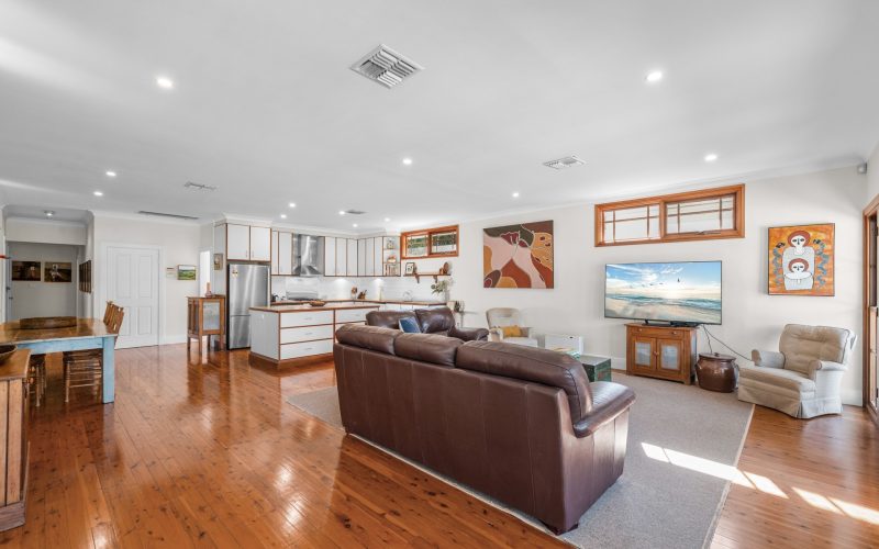 63 Roderick Street East Tamworth $1,495,000