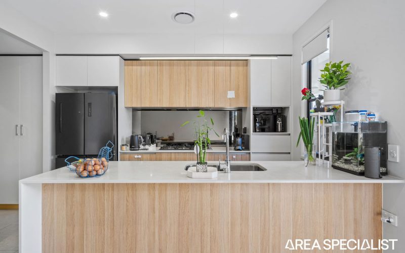 37/1 Lake Serenity Boulevard, Helensvale QLD 4212