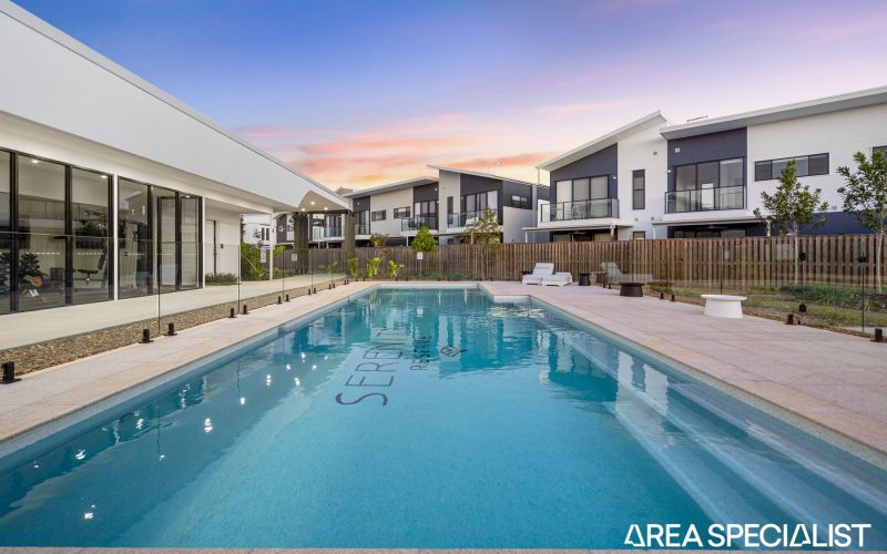 37/1 Lake Serenity Boulevard, Helensvale QLD 4212