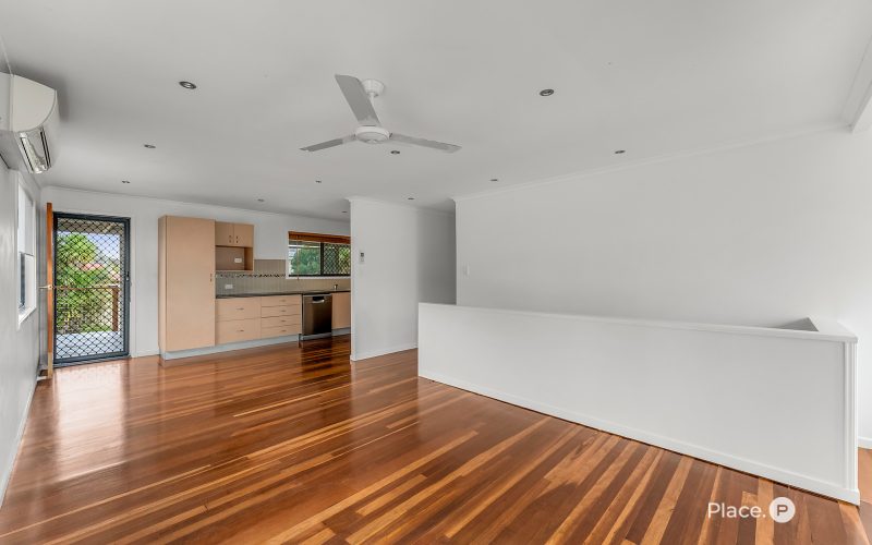 Wide Frontage, Side Access & Endless Potential on 693m²